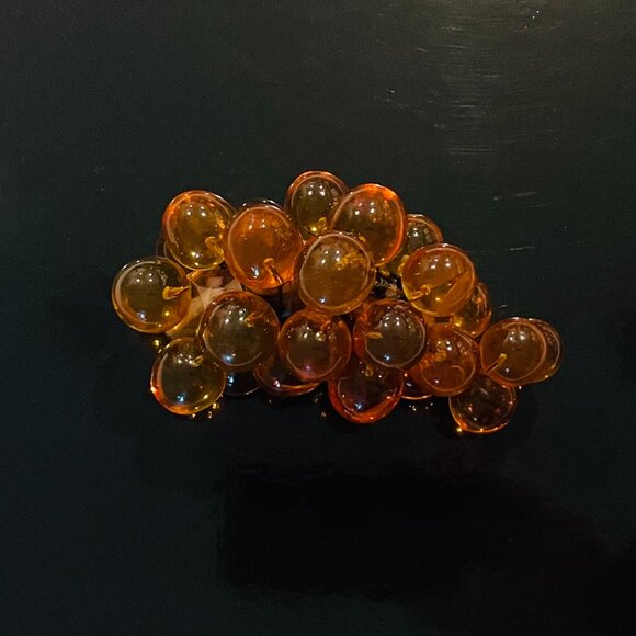Mid Century Modern Golden Amber Lucite Grape Cluster On Drift Wood Sculpture - Picture 5 of 9